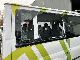 Ford Tourneo 2.2 TDCI  100T300 S   9 Persoons picture 5