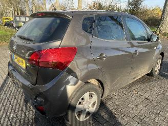 Kia Venga 1.6 CVVT  Plus Pack picture 4