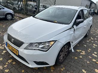 skadebil auto Seat Leon ST  1.0 TSI 2017/7