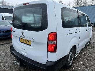 Peugeot Expert Electrisch   Automaat  9 persoons picture 7