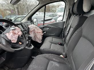 Renault Trafic 2.0 DCI  Automaat  L2H1  Luxe picture 12