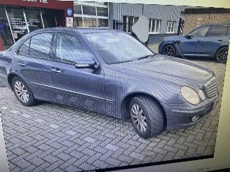 krockskadad bil auto Mercedes E-klasse 220 CDI  Sedan Automaat Elegance 2009/1