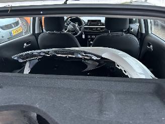 Kia Picanto 1.0 DPI  Comfortline picture 6