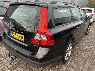 Volvo V-70 2.0 D Kinetic picture 4