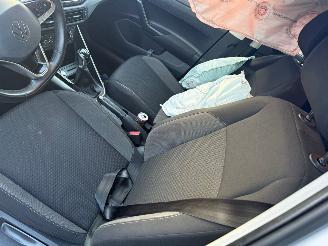 Volkswagen Polo 1.0 TSI  Life picture 13