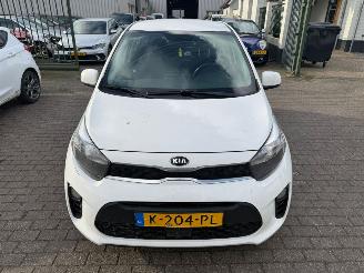 Kia Picanto 1.0 DPI  Comfortline picture 2