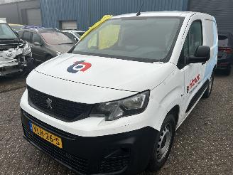 Peugeot Partner 1,5 HDI  premium picture 1