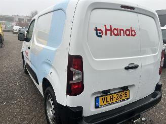 Peugeot Partner 1,5 HDI  premium picture 7