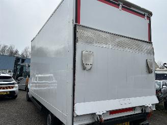 Volkswagen Crafter 2.0 TDI L3H2 (Bakwagen) picture 5