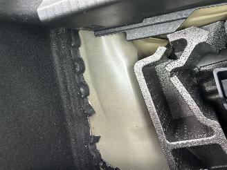 Peugeot 208 1.2 PureTech Active Pack picture 7