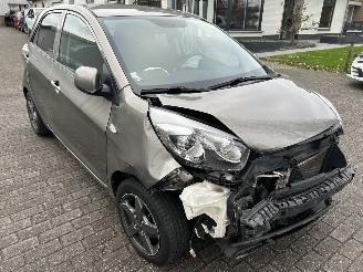 Kia Picanto 1.0 CVVT First Edition picture 3