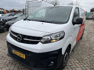 krockskadad bil bedrijf Opel Vivaro 1.5 BlueHDI  L2   ( 22232 KM !!! ) 2024/1