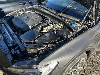 Volvo V-60 2.0 T6 AWD  Recharge Plug-in Hybrid Ultra Bright  ( Leer-Panoramadak ) picture 10