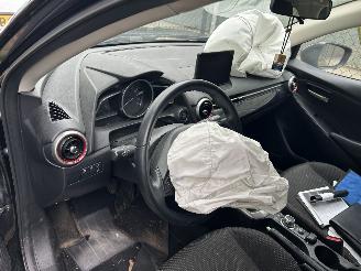 Mazda 2 1.5 mhev Skyactive-g  Sportive picture 7