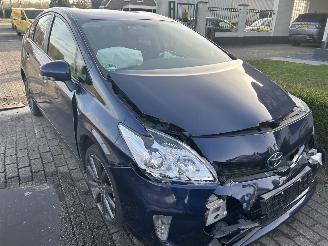 Toyota Prius 1.8 Hybrid Edition HB picture 2