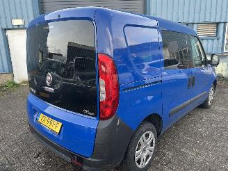 Fiat Doblo 1.6 diesel Automaat   ( schadevrij ) picture 4