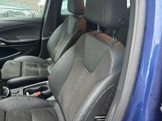 Opel Astra Sports Tourer 1.2 Ultimate picture 10