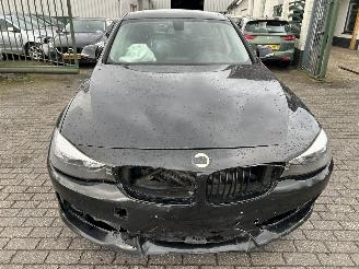 BMW 3-serie GT 318 Diesel picture 2