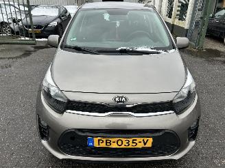 Kia Picanto 1.0 Comfortline picture 2
