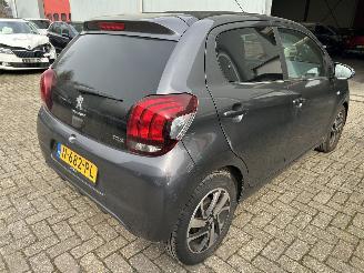 Peugeot 108 1.0 e-VTI  Allure Top picture 5