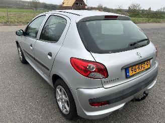 Peugeot 206+ 1.2  5 drs picture 6