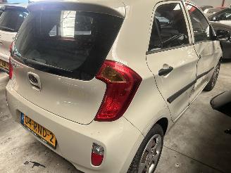 Kia Picanto 1.0 CVVT  5 Drs    ( 65949 Km ) picture 5