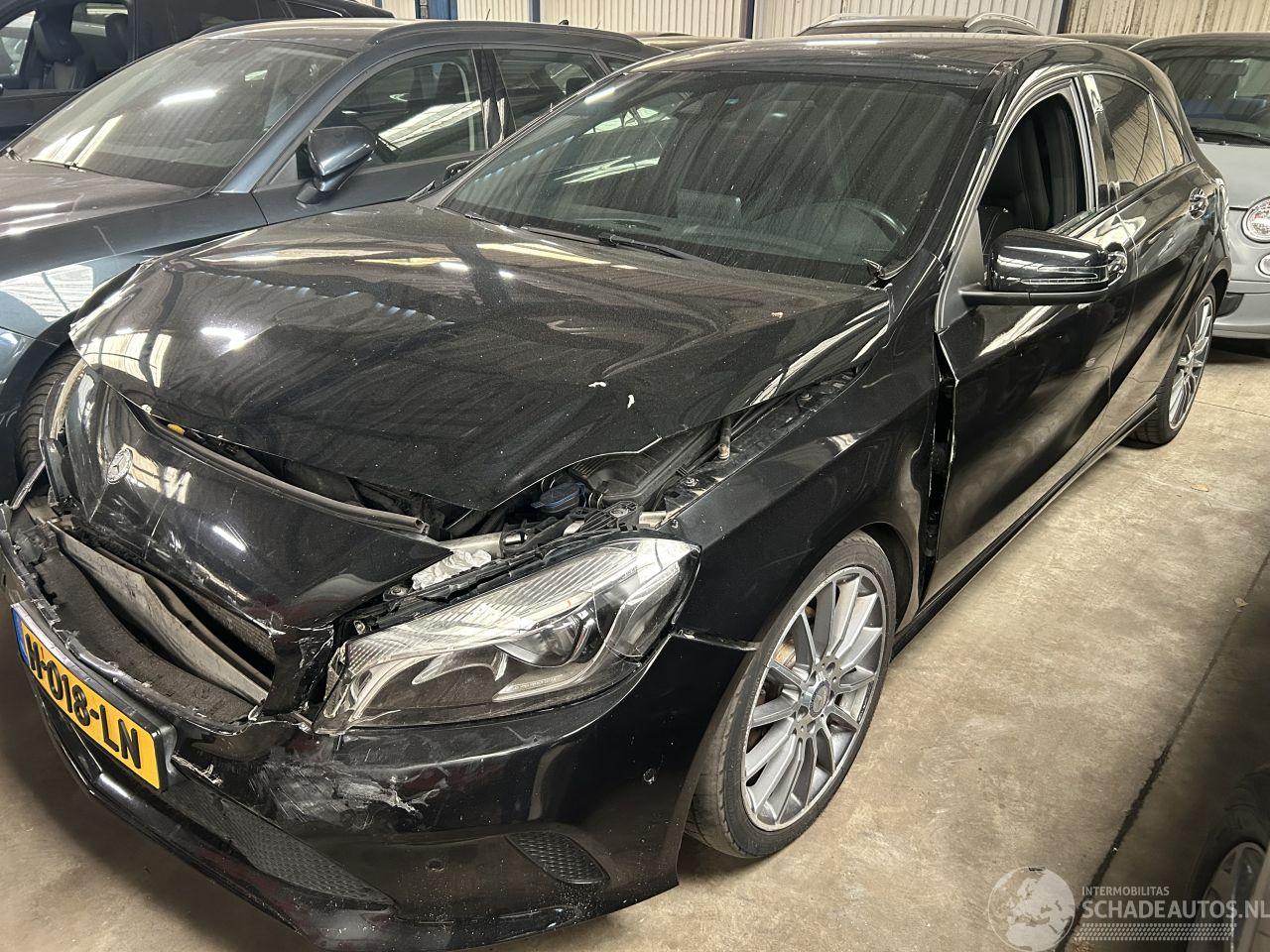 Mercedes A-klasse 220 CDI  Automaat   ( Panoramadak )