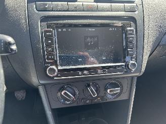Volkswagen Polo 1.2 EasyLine  5 Drs picture 11