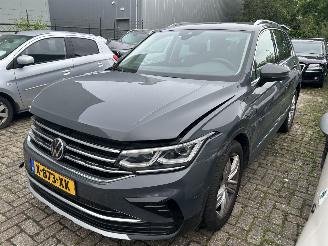 Unfallwagen Volkswagen Tiguan 1.4 TSI  e Hybrid Automaat 2022/6