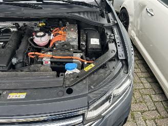 Volkswagen Tiguan 1.4 TSI  e Hybrid Automaat picture 12