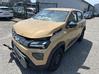 Unfallwagen Dacia Spring Expression 26,8 kWh   Automaat   ( 6719 Km ) 2025/11