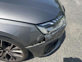 Audi A4 Avant 35 TFSI  Automaat  S-Line picture 5