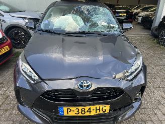 Toyota Yaris 1.5 Hybrid Dynamic  Automaat picture 2