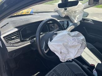 Volkswagen Polo 1.2 TSI  Style picture 11