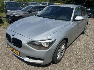 Vaurioauto  passenger cars BMW 1-serie 116i   5 Drs 2012/4
