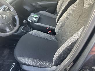 Toyota Aygo 1.0 VVTi  5 Drs picture 8