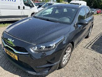 Kia Ceed 1.0 T-GDI  Stationcar   Automaat picture 1
