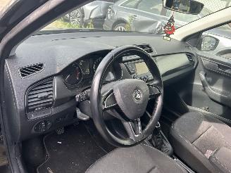 Skoda Fabia Stationcar 1.0 TSI  Drive picture 11