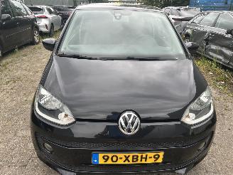 Volkswagen Up! 1.0    3 Drs picture 2