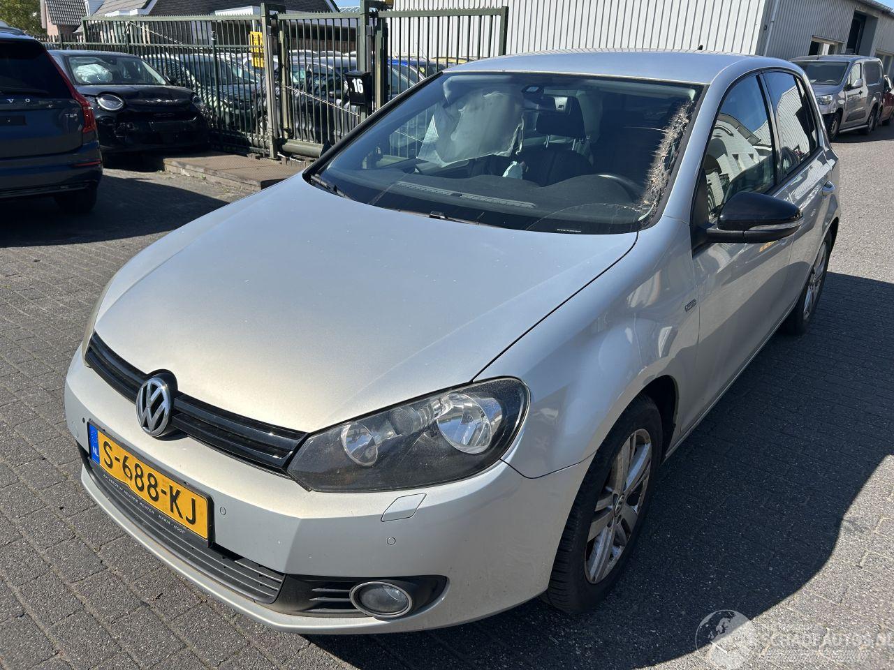 Volkswagen Golf 1.2 TSI   5 drs