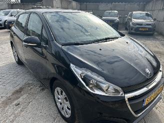Peugeot 208 1.2 PureTech  5 drs  ( 63491 KM ) picture 3