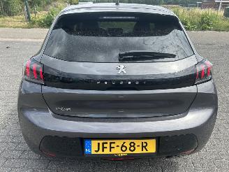 Peugeot 208 1.2 PureTech Allure picture 5