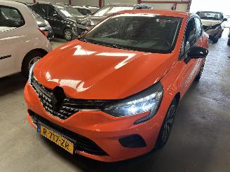 Vaurioauto  passenger cars Renault Clio 1.0 TCE  Equilibre 2023/1