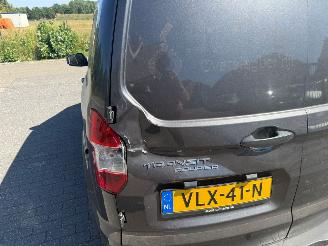 Ford Transit Courier Van 1.5 TDCI picture 6