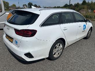 Kia Ceed 1.0 T-GDI  DtnamicLine picture 4