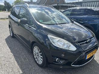 skadebil auto Ford C-Max Grand 1.0 2013/11