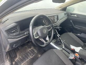 Volkswagen Polo 1.0 TSI  Life Business picture 10