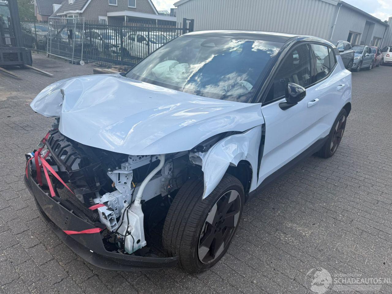 Volvo EX30 Extended Range Plus