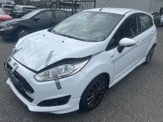 krockskadad bil auto Ford Fiesta 1.0  ST Line   5 Drs 2017/3