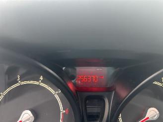 Ford Fiesta 1.4 Trend picture 8